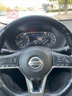 نيسان سنترا